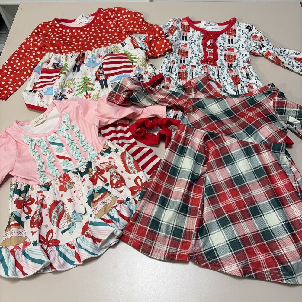 Lot Of Marie Nicole Boutique Girls 2T Christmas Outfits 2 Dresses, 1 Set, 1 Top